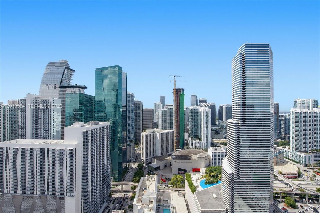 En Venta: $400,000 (1 camas, 1 baños, 607 Pies cuadrados)