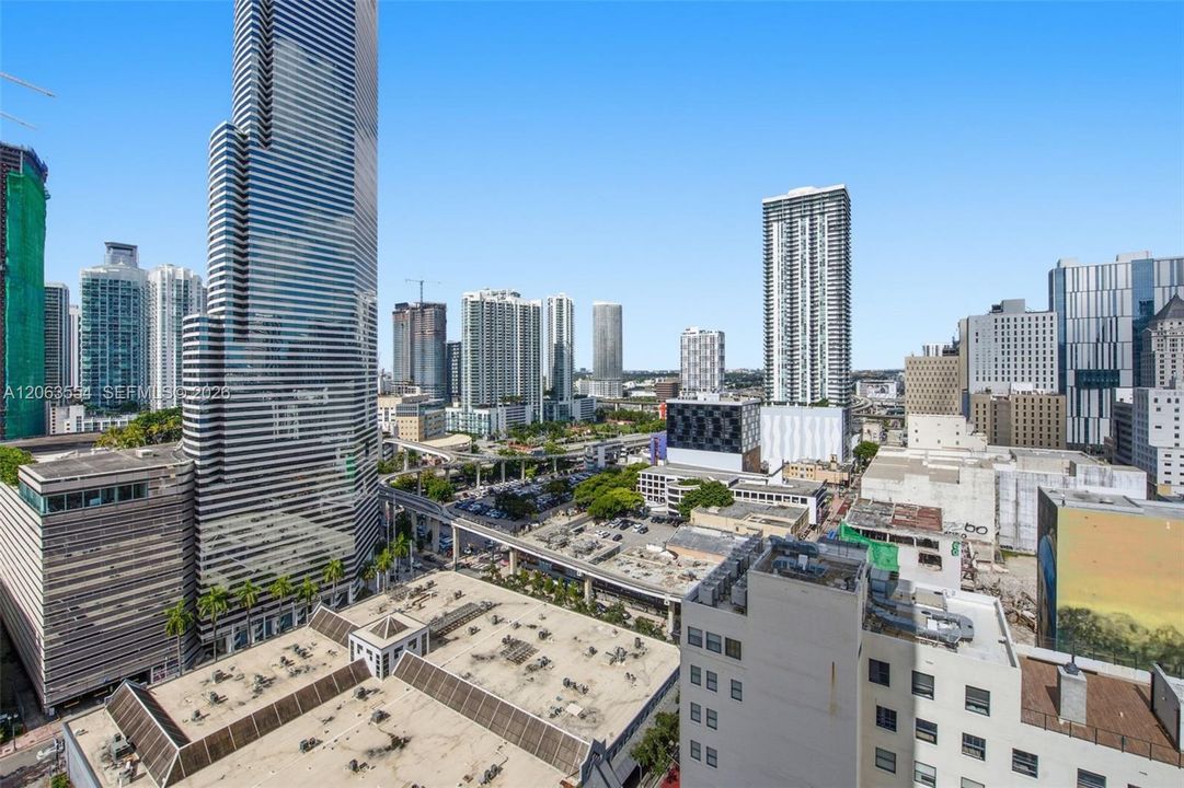En Venta: $400,000 (1 camas, 1 baños, 607 Pies cuadrados)