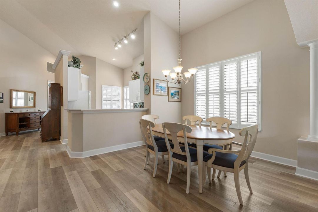 10-web-or-mls-10 River Park Dr N-10