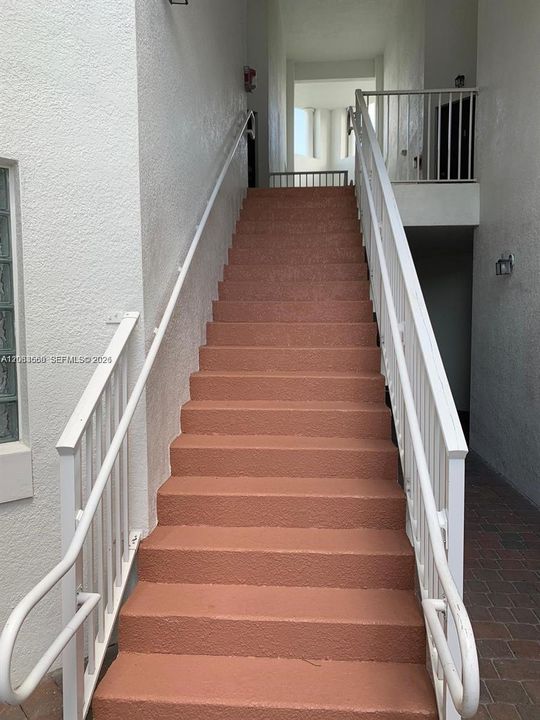 En Venta: $399,000 (2 camas, 2 baños, 1153 Pies cuadrados)