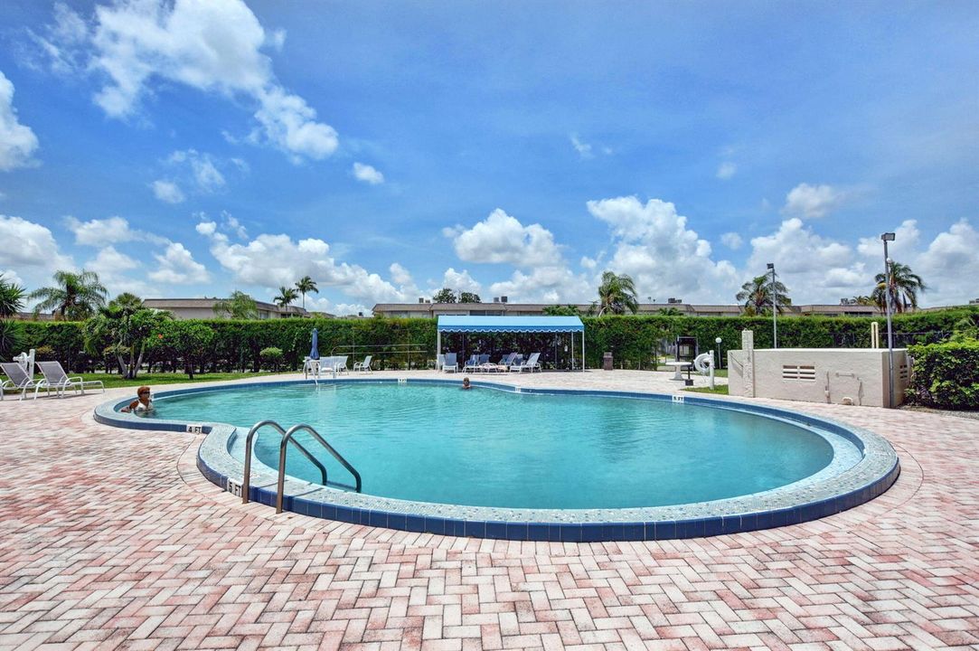 50-web-or-mls-Lakeside Village Palm Spri