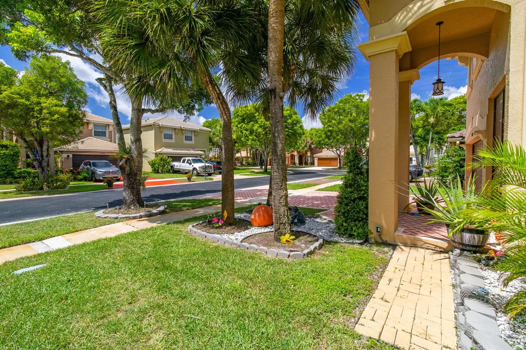 1534 Running Oak Ln-55