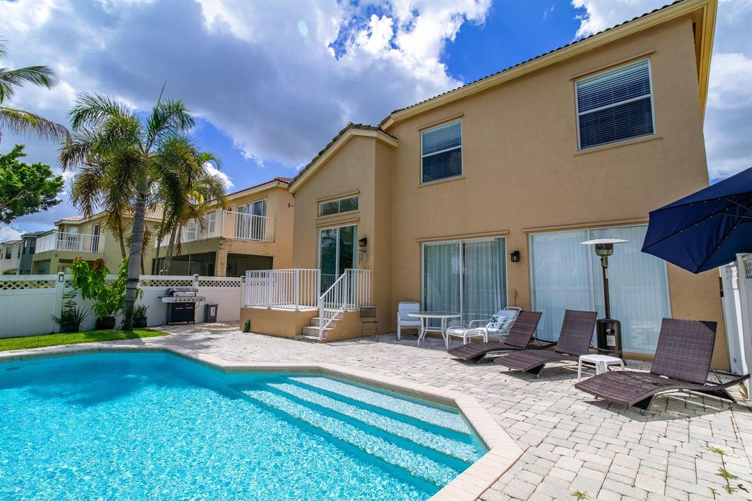 1534 Running Oak Ln-65