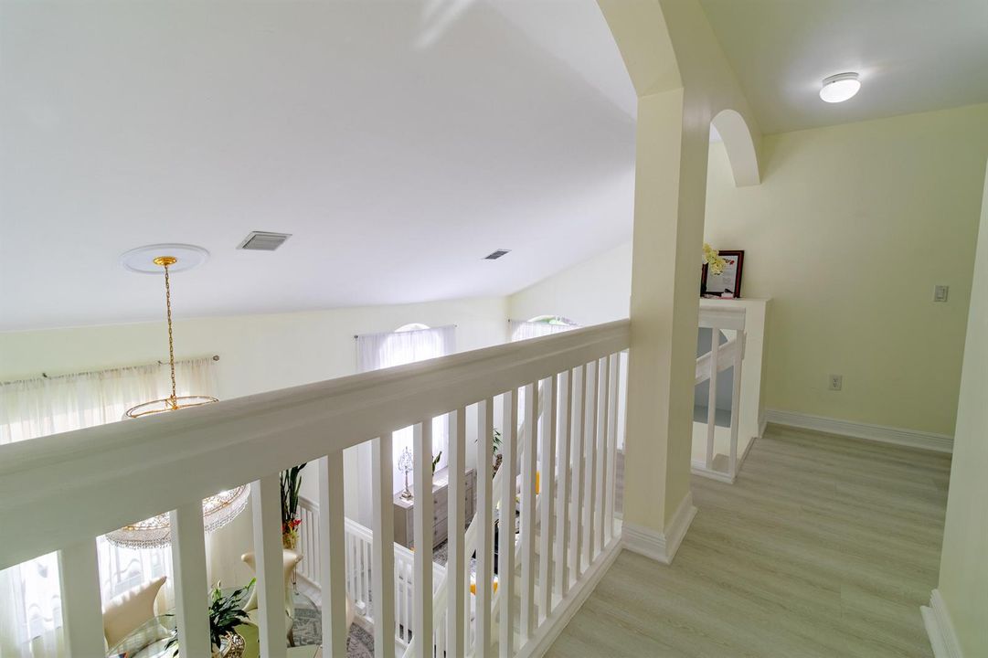 1534 Running Oak Ln-22