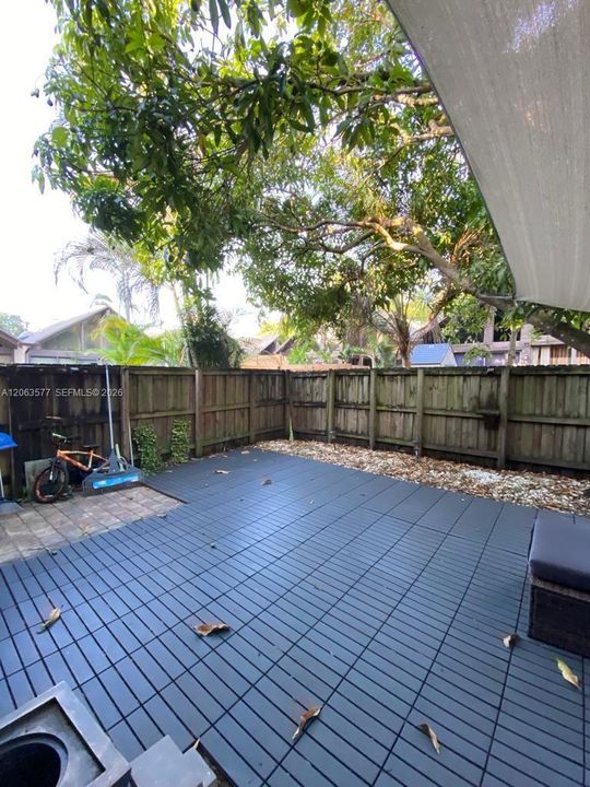 For Sale: $297,500 (2 beds, 2 baths, 1030 Square Feet)