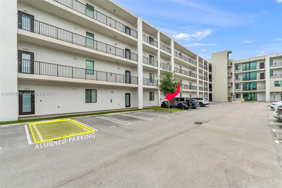 В аренду: $3,300 (3 спален, 2 ванн, 1124 Квадратных фут)