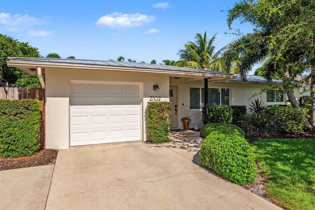 © Clark-2702 SW 6th Street-039