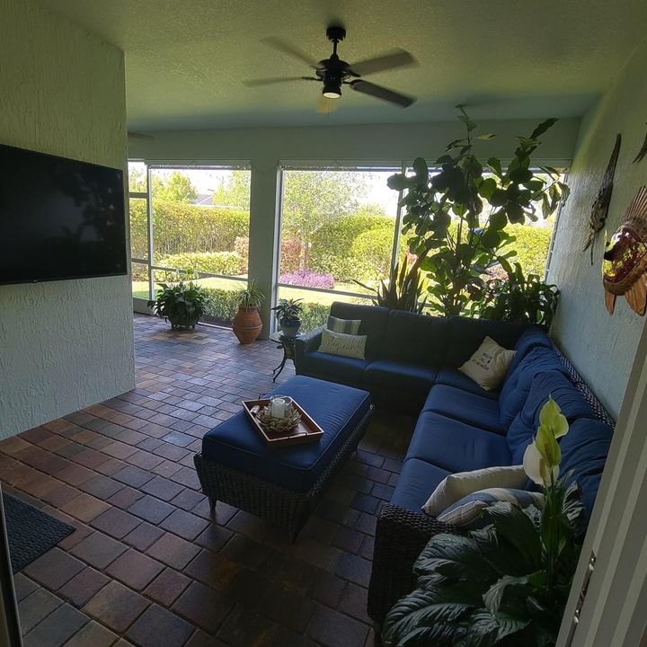 COVERED SCREENED PATIO