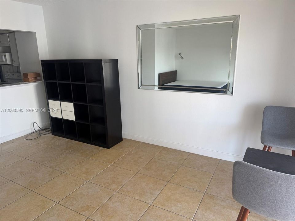 В аренду: $1,750 (0 спален, 1 ванн, 545 Квадратных фут)