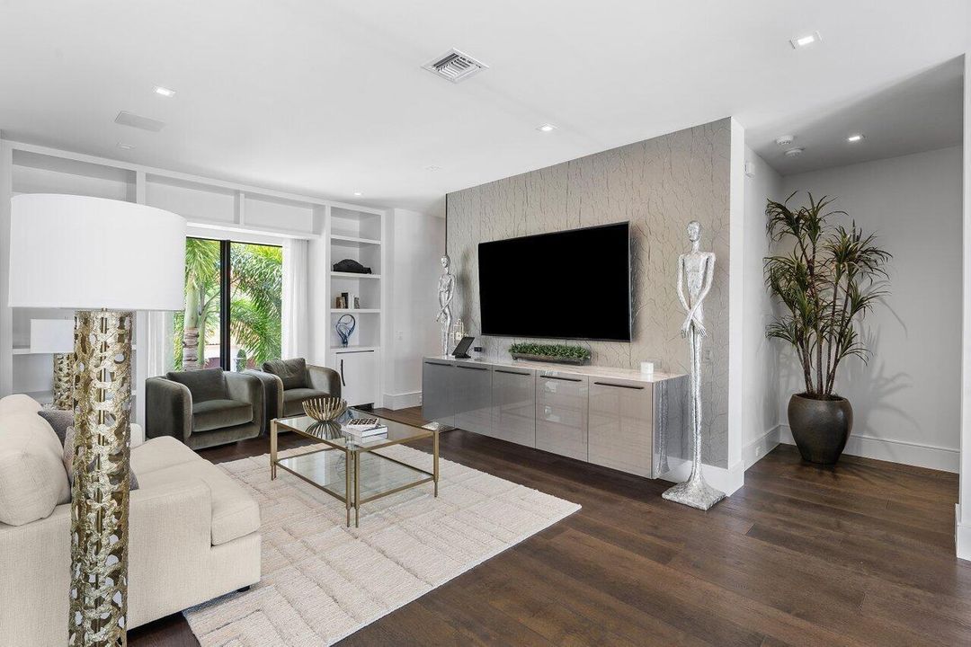 048-701Northeast45thRoad-BocaRaton-FL-33
