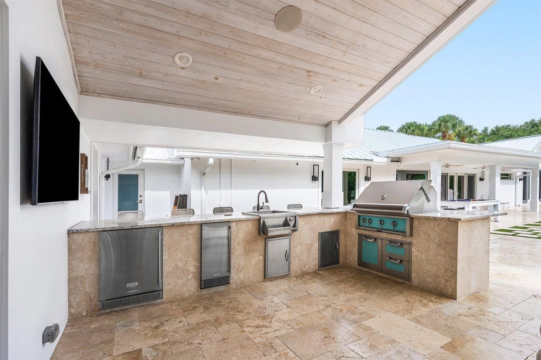 044-11863LakeShorePlace-NorthPalmBeach-F