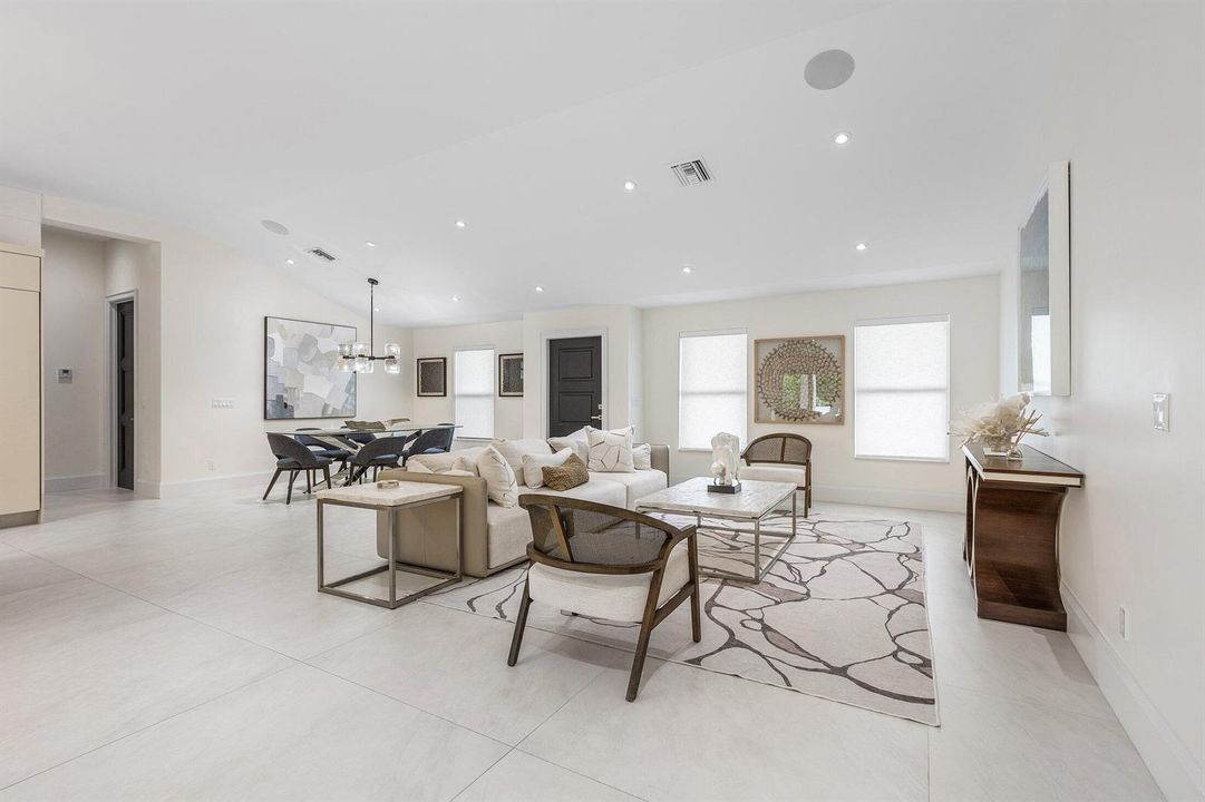 008-11863LakeShorePlace-NorthPalmBeach-F