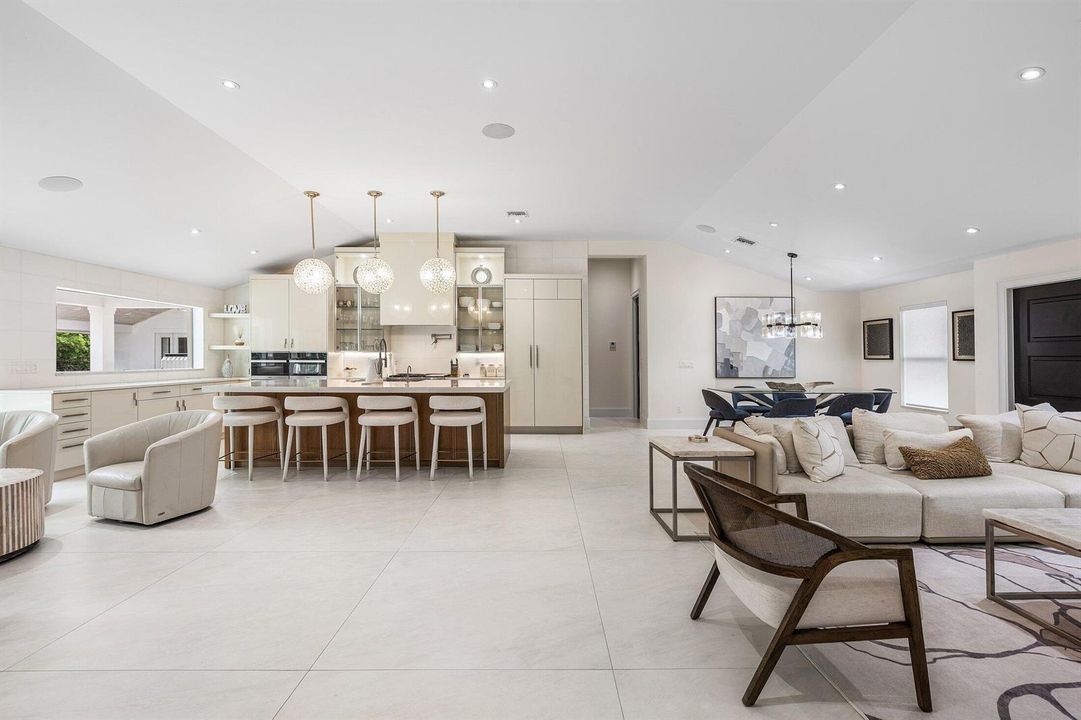 019-11863LakeShorePlace-NorthPalmBeach-F
