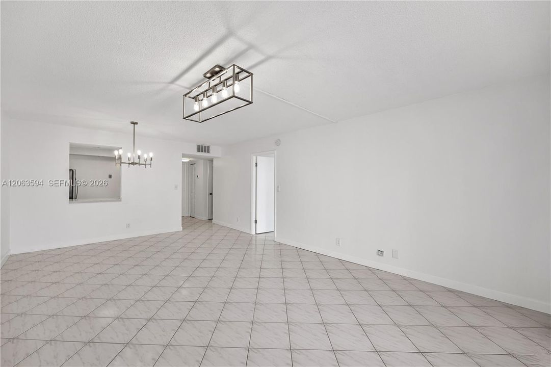 En Venta: $215,000 (1 camas, 1 baños, 780 Pies cuadrados)