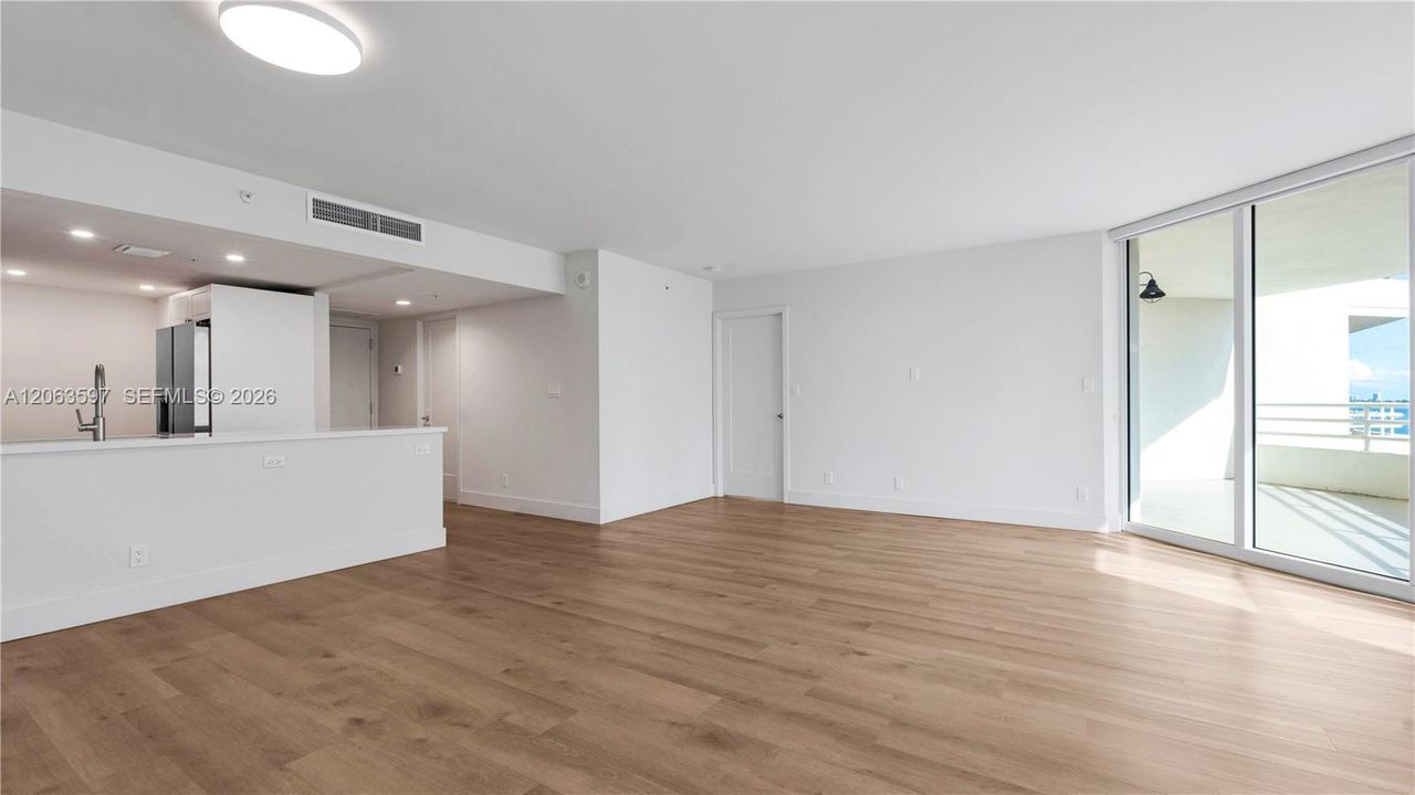 En Renta: $3,758 (1 camas, 1 baños, 1036 Pies cuadrados)