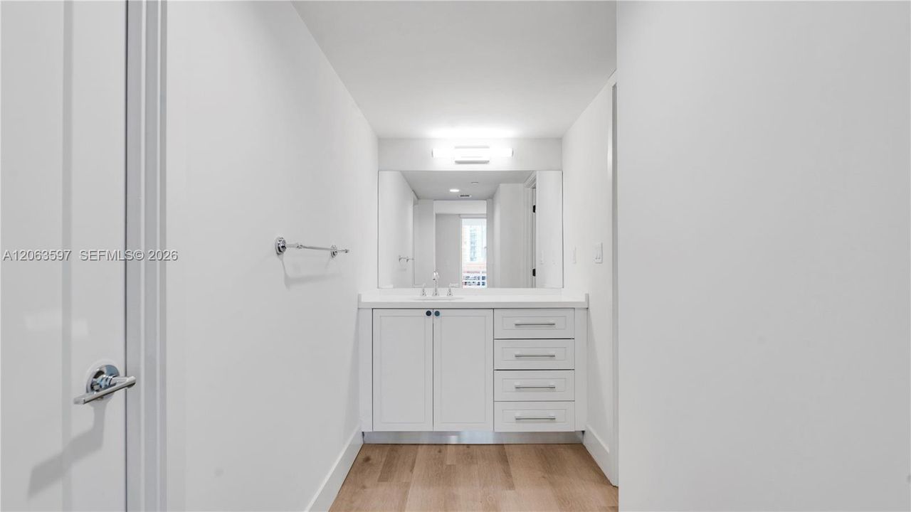 En Renta: $3,758 (1 camas, 1 baños, 1036 Pies cuadrados)
