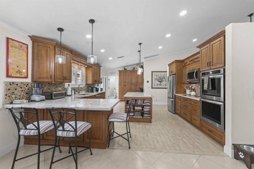 Open Kitchen