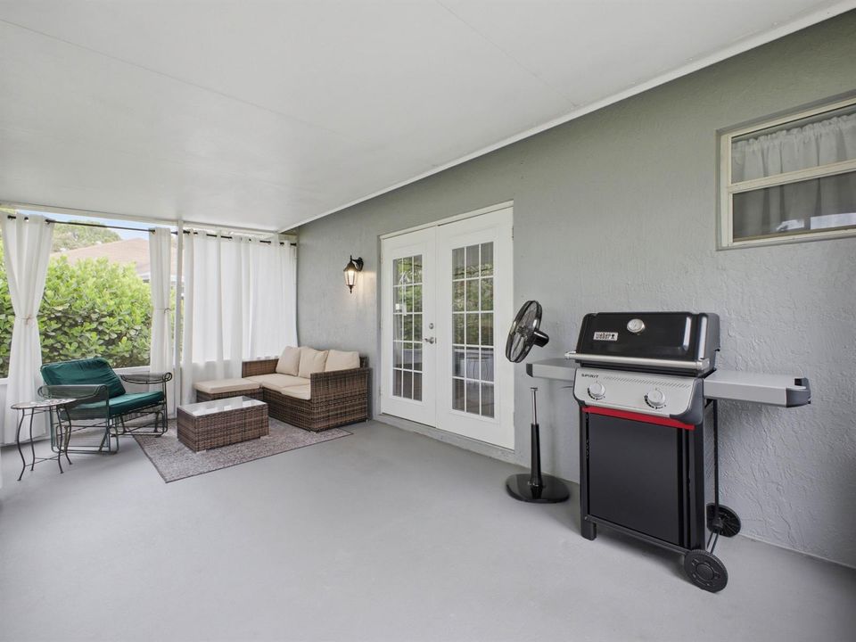 Screened Porch