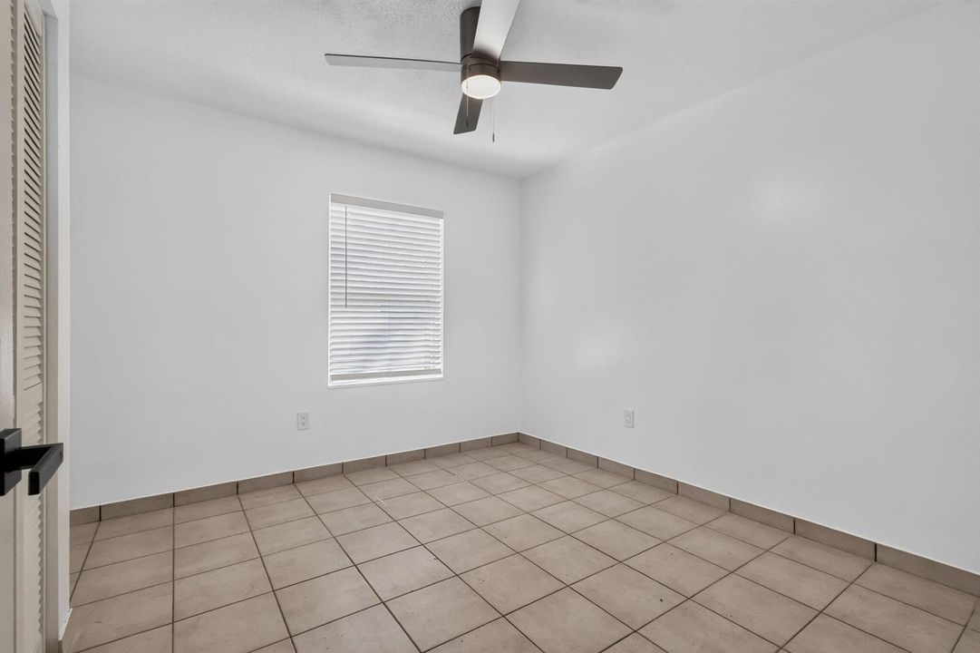 13-web-or-mls-_14A4971