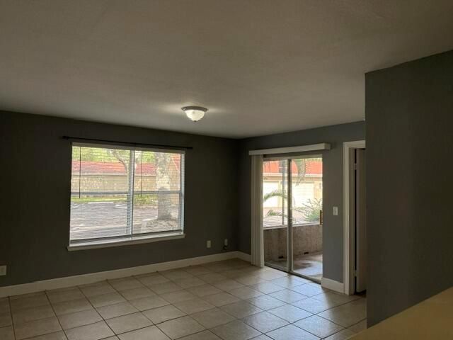 Living/Dining