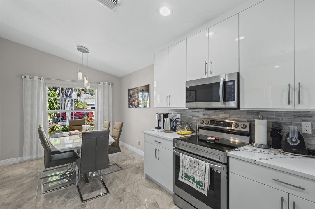 12035 Roma Road - 12.jpg-FULL