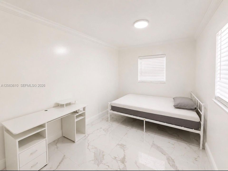 En Renta: $5,400 (5 camas, 5 baños, 1173 Pies cuadrados)