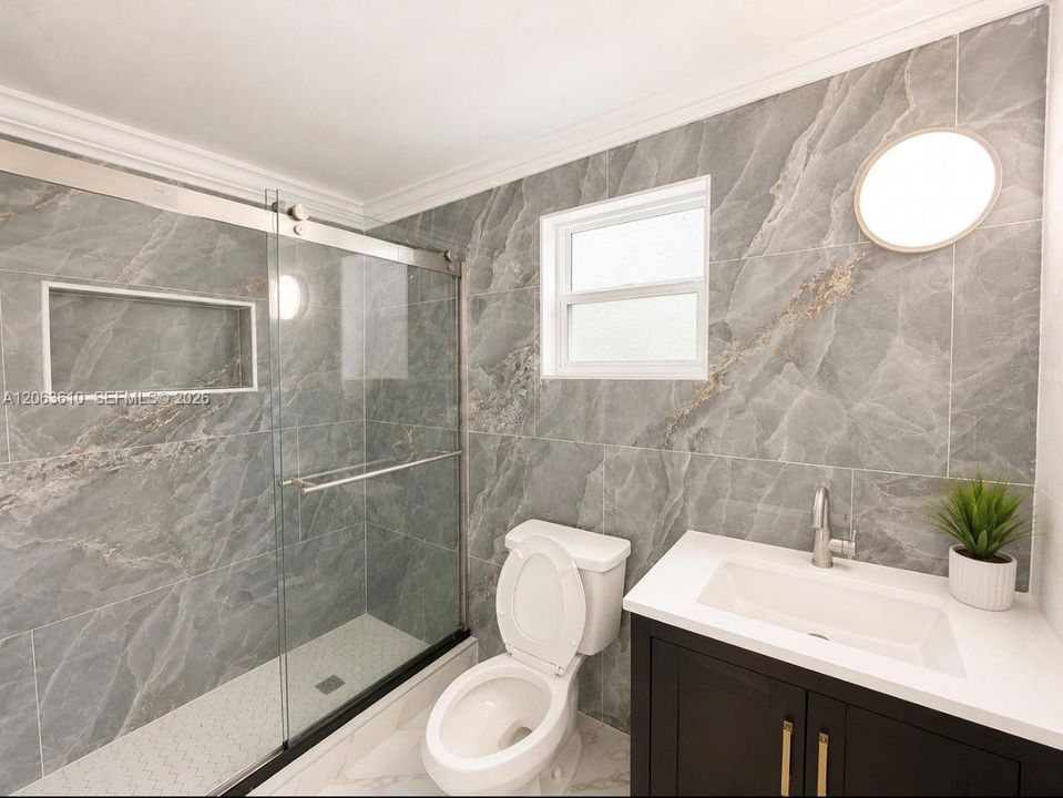 En Renta: $5,400 (5 camas, 5 baños, 1173 Pies cuadrados)