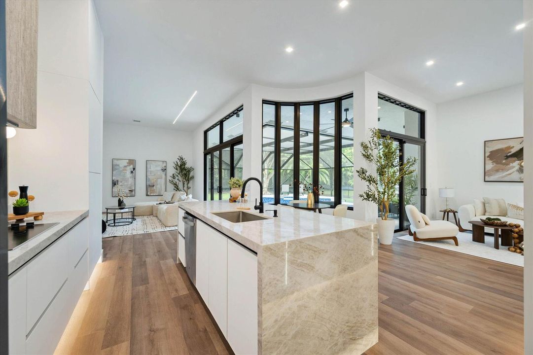 21-10386 NW 62nd Dr, Parkland-36