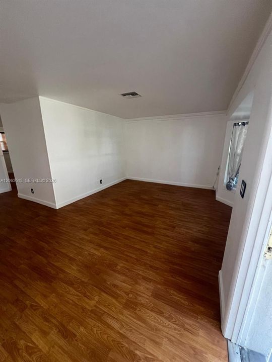 В аренду: $1,800 (1 спален, 1 ванн, 605 Квадратных фут)
