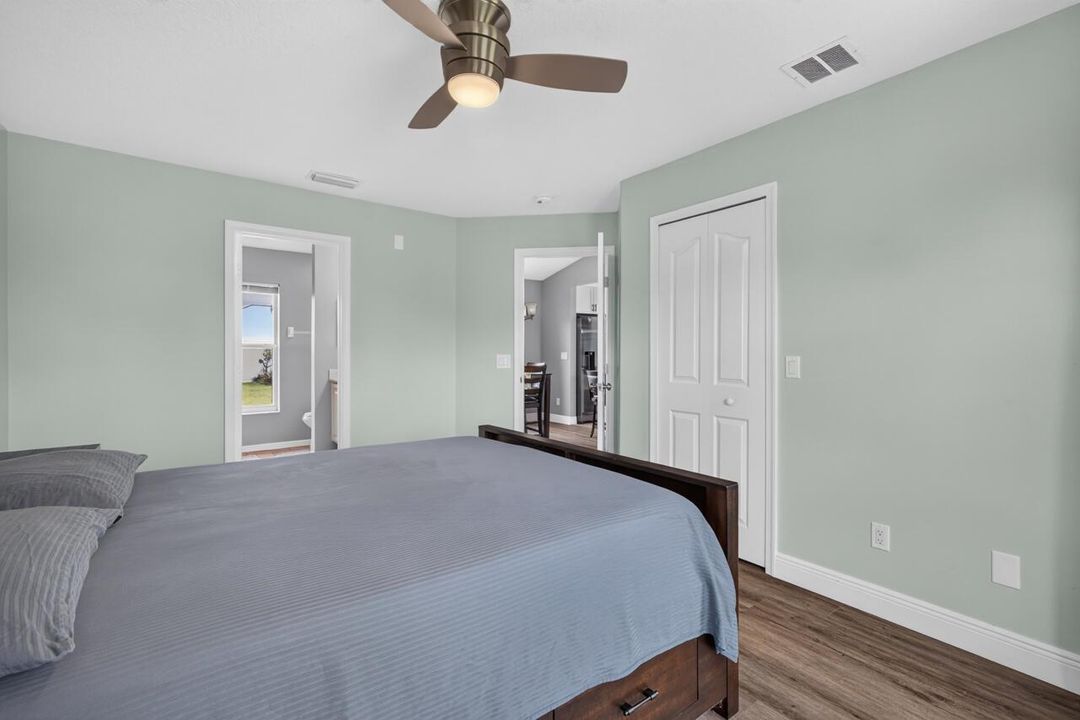 443 Southwest Homeland Rd-011