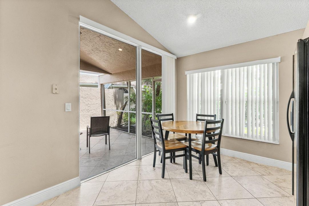 010-2201HeatherRunTerrace-PalmBeachGarde