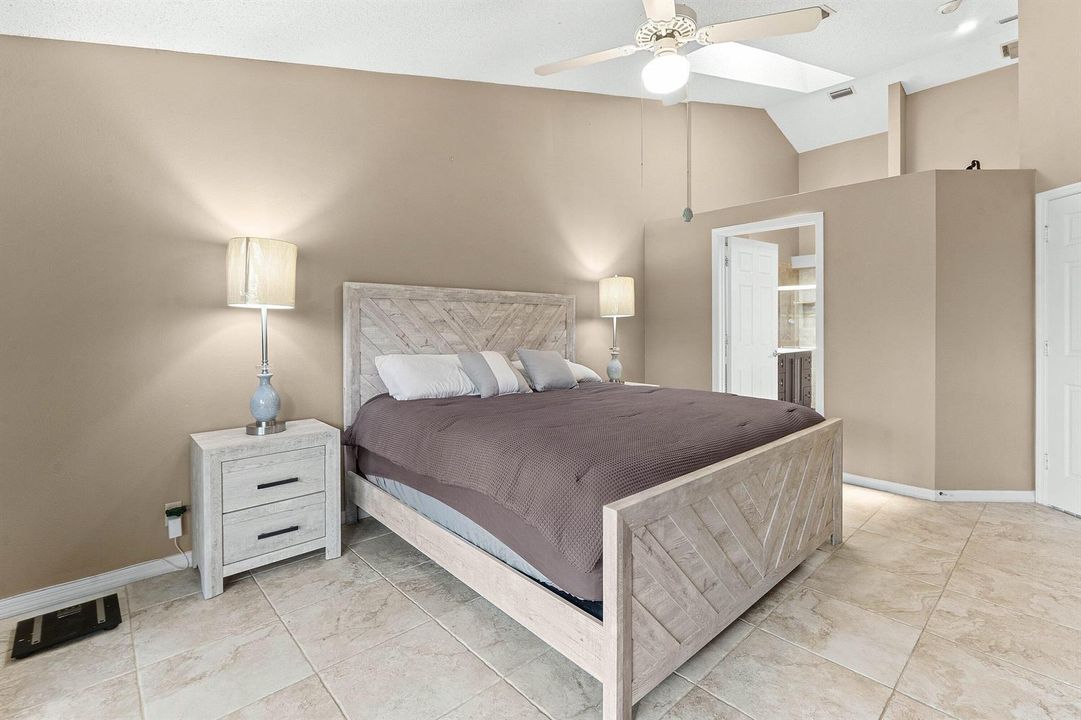016-2201HeatherRunTerrace-PalmBeachGarde