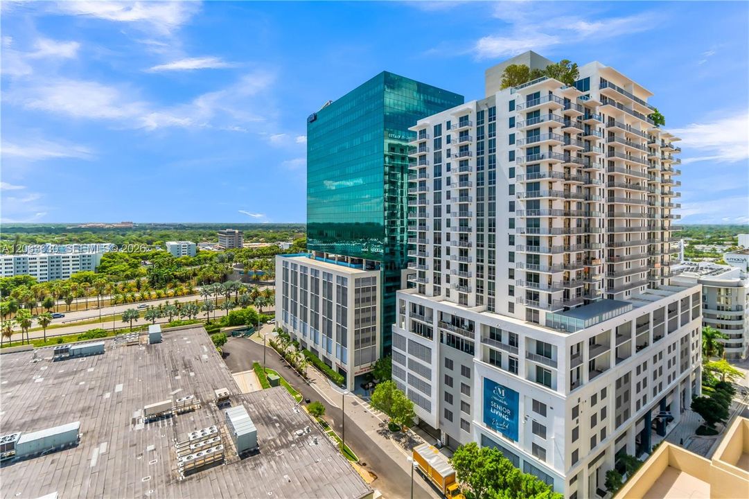 На продажу: $449,999 (2 спален, 2 ванн, 1150 Квадратных фут)