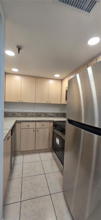 En Renta: $1,975 (1 camas, 1 baños, 813 Pies cuadrados)