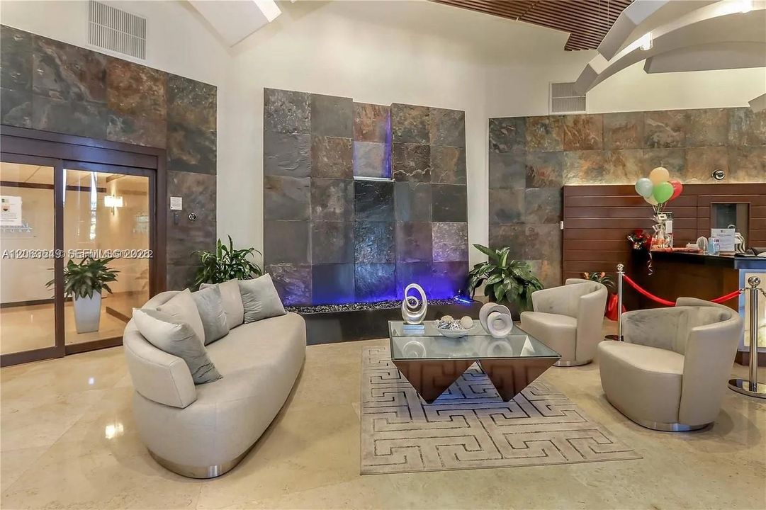 В аренду: $3,200 (2 спален, 2 ванн, 1065 Квадратных фут)