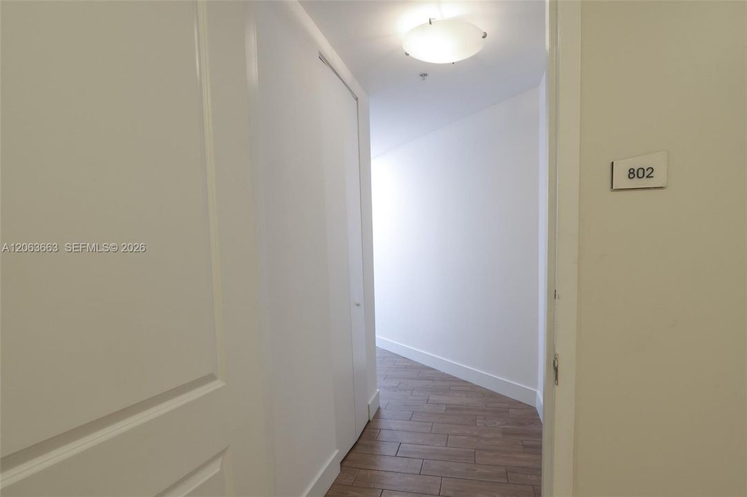 В аренду: $3,050 (1 спален, 1 ванн, 950 Квадратных фут)