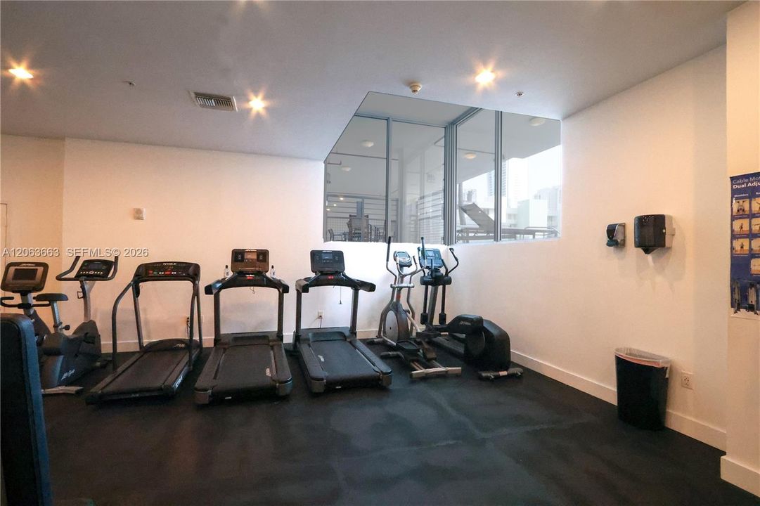 В аренду: $3,050 (1 спален, 1 ванн, 950 Квадратных фут)