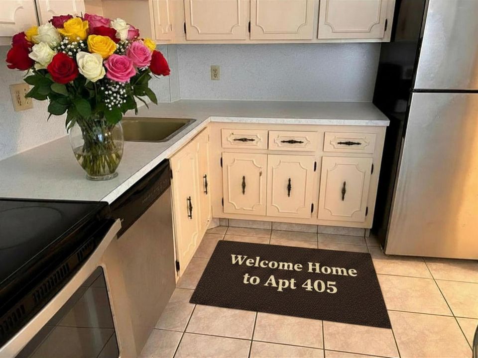 8 Kitchen with Stainless Steel Appliance