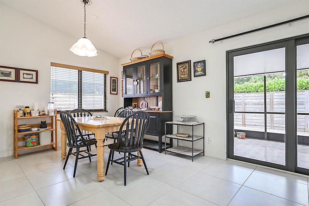 21612 Casa Monte Court-7