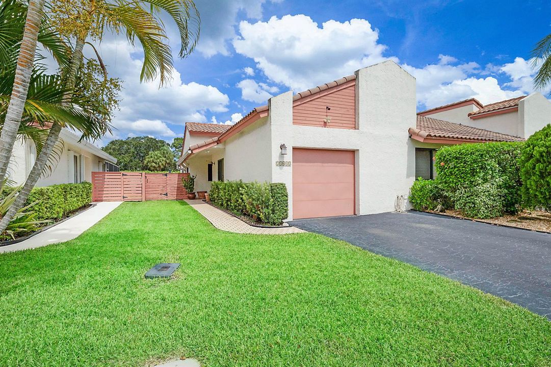 21612 Casa Monte Court-37