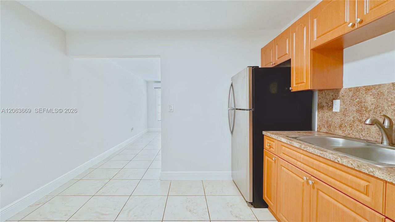 В аренду: $2,600 (2 спален, 2 ванн, 1200 Квадратных фут)