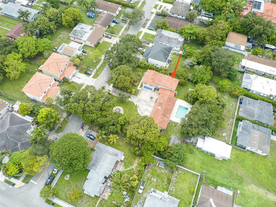 En Renta: $3,700 (3 camas, 2 baños, 3687 Pies cuadrados)