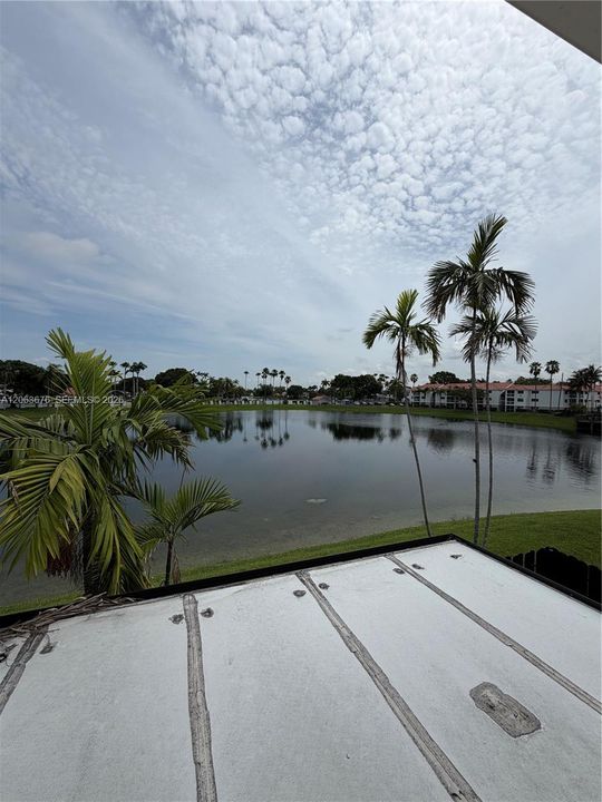 For Rent: $3,100 (2 beds, 2 baths, 1582 Square Feet)