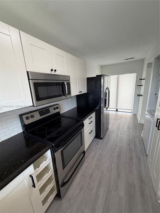 For Rent: $3,100 (2 beds, 2 baths, 1582 Square Feet)