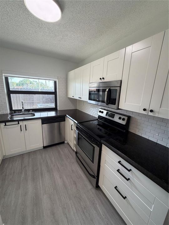 For Rent: $3,100 (2 beds, 2 baths, 1582 Square Feet)