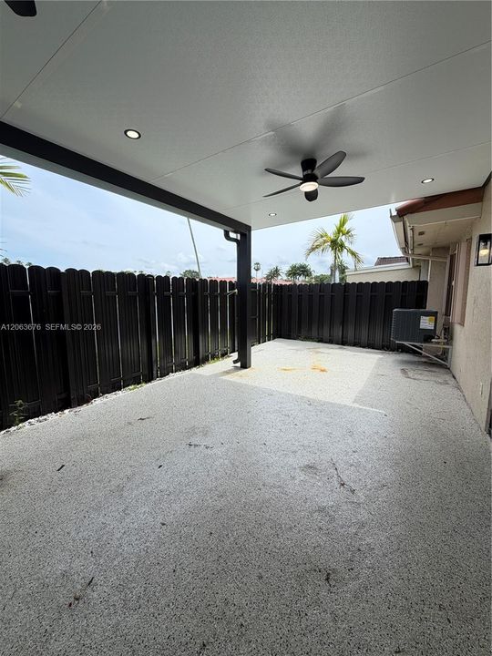 For Rent: $3,100 (2 beds, 2 baths, 1582 Square Feet)