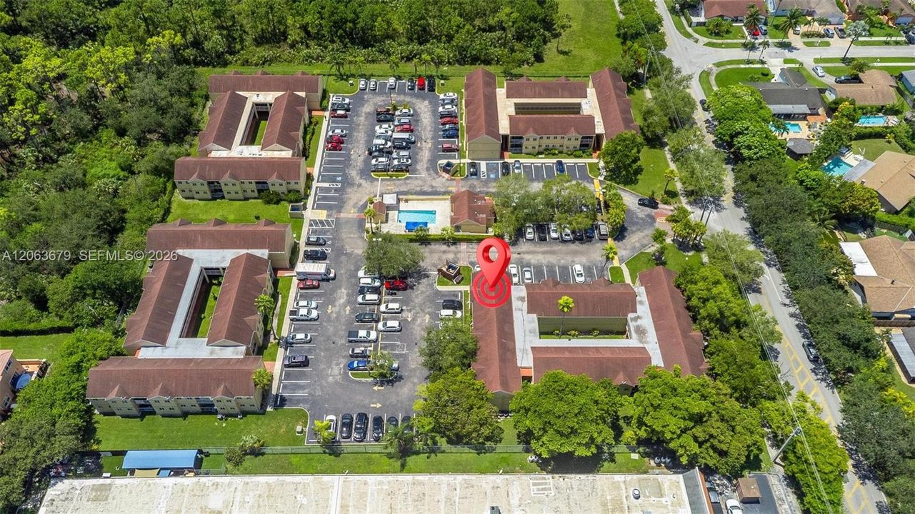 En Venta: $299,000 (2 camas, 2 baños, 960 Pies cuadrados)