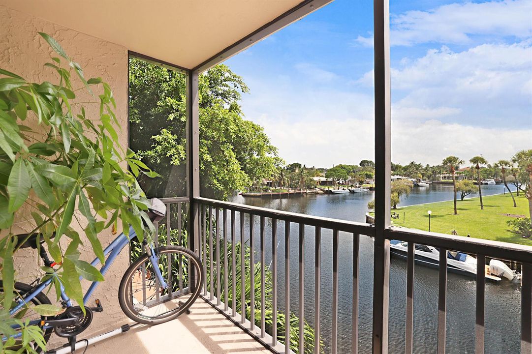 8 Royal Palm Way Unit 301 -22