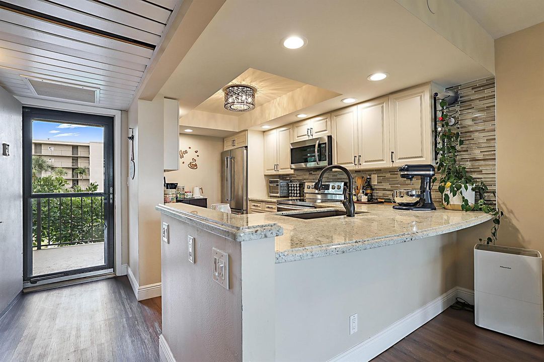 8 Royal Palm Way Unit 301 -9