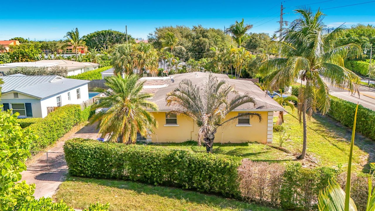 4603 S Olive Avenue-30